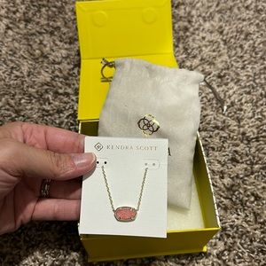 Kendra Scott Necklace